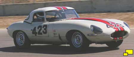 Jaguar E-Type racing