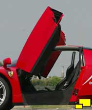 Ferrari Enzo doors